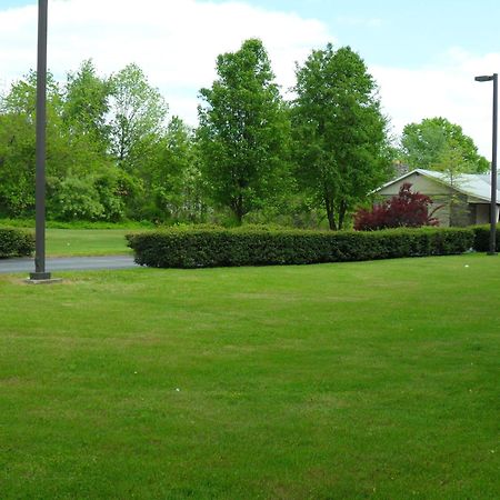 Red Carpet Inn Brooklawn Exterior photo